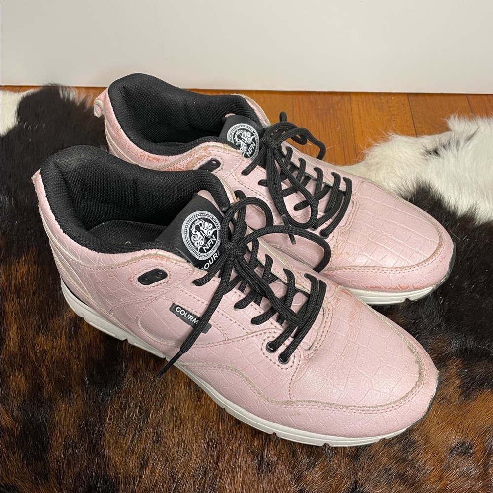 Gourmet | Ankle High Pink Sneakers